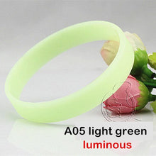 Load image into Gallery viewer, Never Give Up Glow In Dark Silicone Bracelet Men Women Teens Motivational Luminous Sport Rubber Wristband Hologram Cuff Bangle