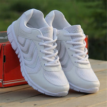 Load image into Gallery viewer, Fast delivery Women casual shoes fashion breathable Walking mesh lace up flat shoes sneakers women 2020 tenis feminino
