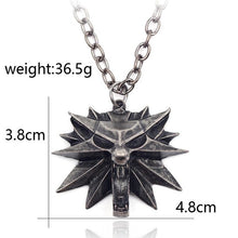 Load image into Gallery viewer, 2018 Game Jewelry 3 Wild Wolf Head Necklace Men Collier Medallion Wizard Wolf Wild Hunt 3 Wizard Figure Game Graduation Gifts