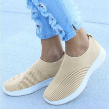 Load image into Gallery viewer, Women Casual Shoes Light Sneakers Breathable Mesh Summer knitted Vulcanized Shoes Outdoor Slip-On Sock Shoes Plus Size Tennis