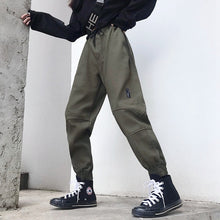 Load image into Gallery viewer, Hot Big Pockets Cargo pants women High Waist Loose Streetwear pants Baggy Tactical Trouser hip hop high quality joggers pants