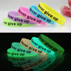 Never Give Up Glow In Dark Silicone Bracelet Men Women Teens Motivational Luminous Sport Rubber Wristband Hologram Cuff Bangle