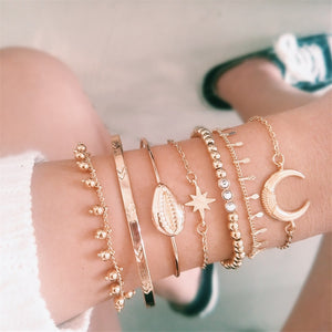 7 Pcs/set Women Bracelets Boho Retro Shell Moon Star Crystal Beaded Gold Chain Bracelet Set Beach Fashion Bangle Jewelry