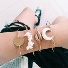 Load image into Gallery viewer, 7 Pcs/set Women Bracelets Boho Retro Shell Moon Star Crystal Beaded Gold Chain Bracelet Set Beach Fashion Bangle Jewelry
