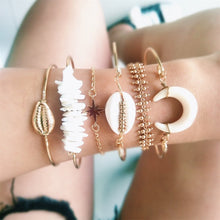 Load image into Gallery viewer, 7 Pcs/set Women Bracelets Boho Retro Shell Moon Star Crystal Beaded Gold Chain Bracelet Set Beach Fashion Bangle Jewelry
