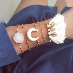 7 Pcs/set Women Bracelets Boho Retro Shell Moon Star Crystal Beaded Gold Chain Bracelet Set Beach Fashion Bangle Jewelry