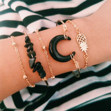 Load image into Gallery viewer, 7 Pcs/set Women Bracelets Boho Retro Shell Moon Star Crystal Beaded Gold Chain Bracelet Set Beach Fashion Bangle Jewelry

