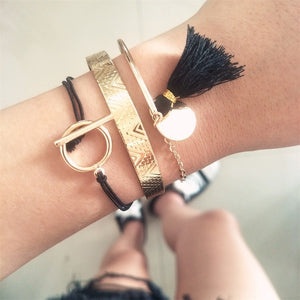 7 Pcs/set Women Bracelets Boho Retro Shell Moon Star Crystal Beaded Gold Chain Bracelet Set Beach Fashion Bangle Jewelry