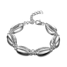 Load image into Gallery viewer, IPARAM Bohemia Vintage Shell Rope Chain Bracelet Women Beach Sea Shell Bracelet Anklet Jewelry Party Gift Wholesale
