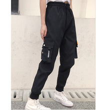 Load image into Gallery viewer, Hot Big Pockets Cargo pants women High Waist Loose Streetwear pants Baggy Tactical Trouser hip hop high quality joggers pants

