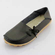 Load image into Gallery viewer, New Women Real Leather Shoes Moccasins Mother Loafers Soft Leisure Flats Female Driving Casual Footwear Size 35-44 In 24 Colors
