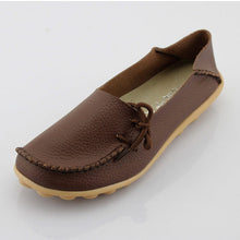 Load image into Gallery viewer, New Women Real Leather Shoes Moccasins Mother Loafers Soft Leisure Flats Female Driving Casual Footwear Size 35-44 In 24 Colors
