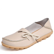 Load image into Gallery viewer, New Women Real Leather Shoes Moccasins Mother Loafers Soft Leisure Flats Female Driving Casual Footwear Size 35-44 In 24 Colors
