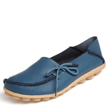 Load image into Gallery viewer, New Women Real Leather Shoes Moccasins Mother Loafers Soft Leisure Flats Female Driving Casual Footwear Size 35-44 In 24 Colors

